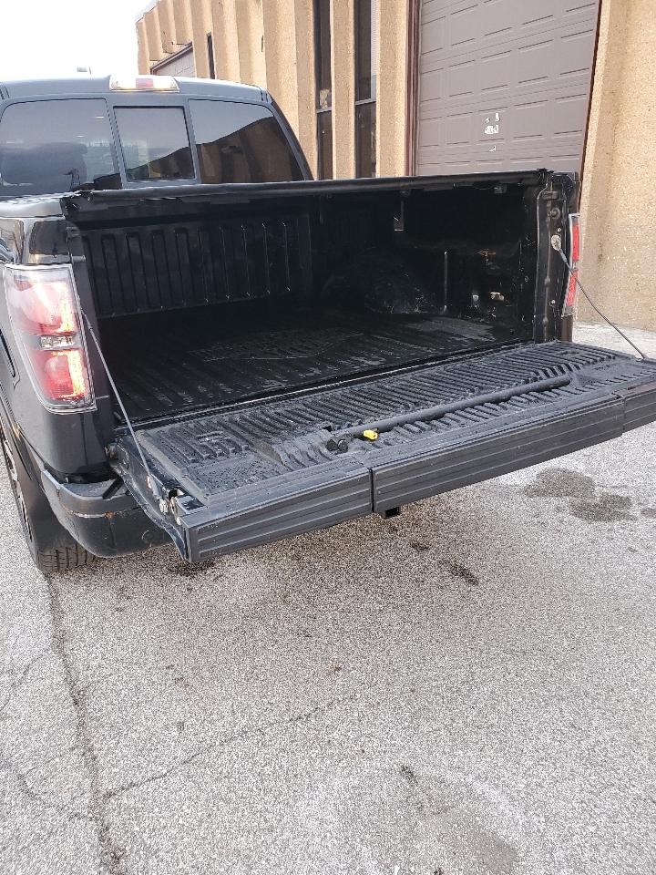 Ford F-150 Harley-Davidson SuperCrew 5.5-ft. Bed 4WD 2010