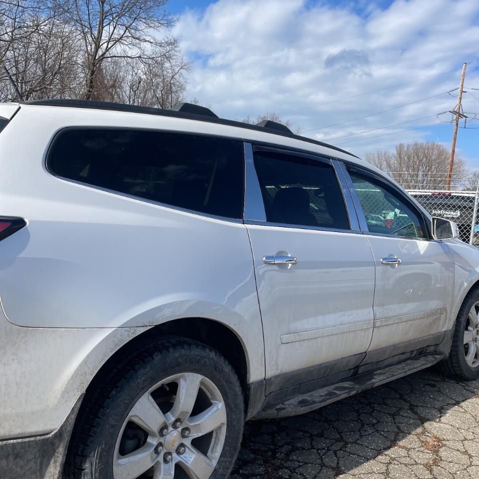 Chevrolet Traverse AWD 4dr LT w/1LT 2017