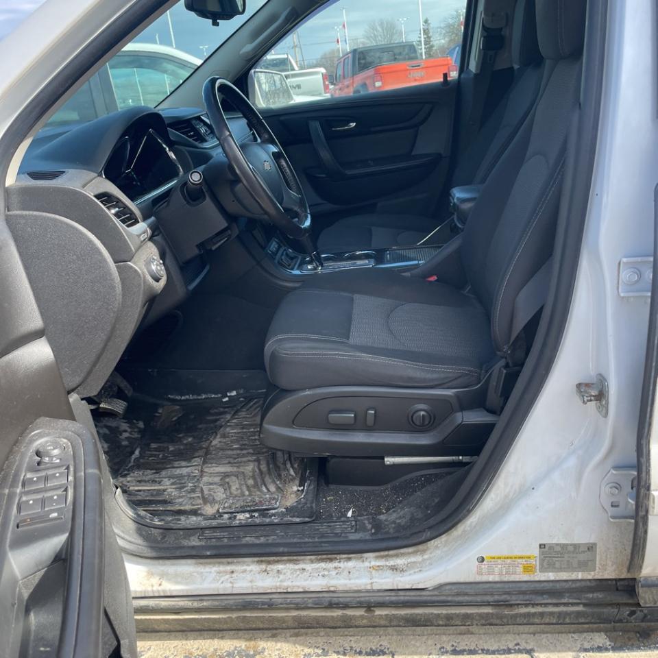 Chevrolet Traverse AWD 4dr LT w/1LT 2017