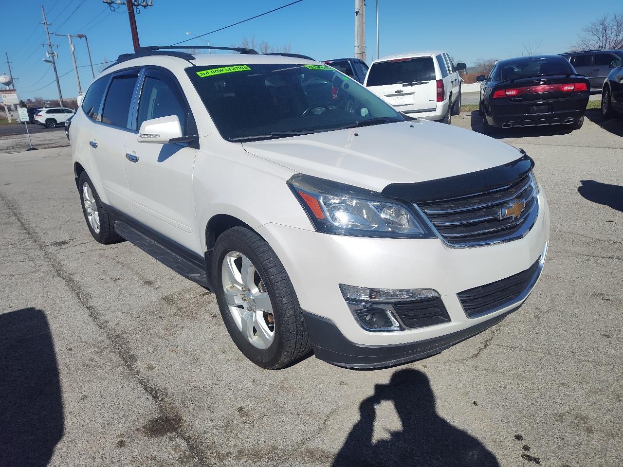 Chevrolet Traverse AWD 4dr LT w/1LT 2017