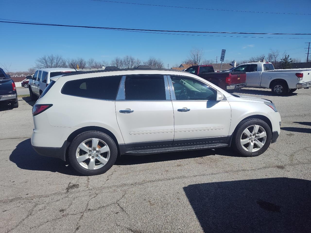 Chevrolet Traverse AWD 4dr LT w/1LT 2017