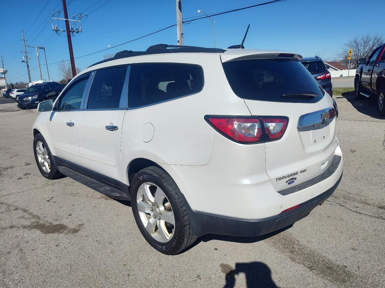 Chevrolet Traverse AWD 4dr LT w/1LT 2017