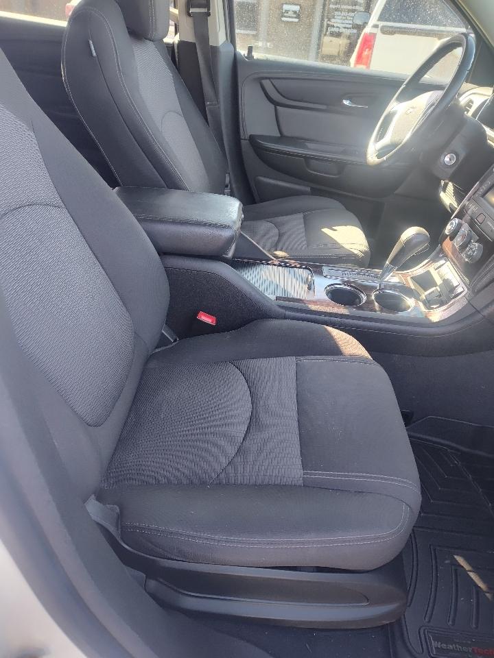 Chevrolet Traverse AWD 4dr LT w/1LT 2017