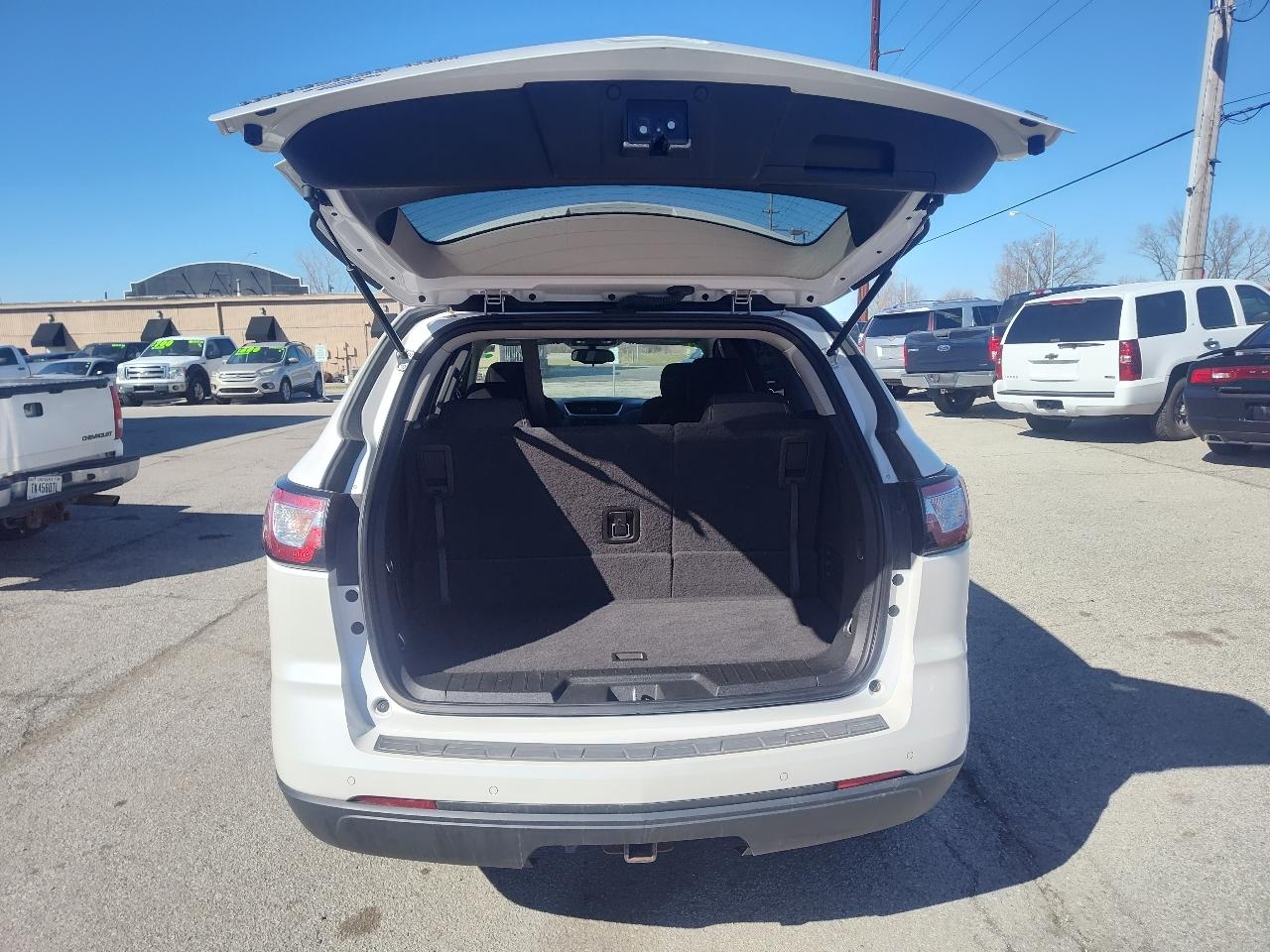 Chevrolet Traverse AWD 4dr LT w/1LT 2017