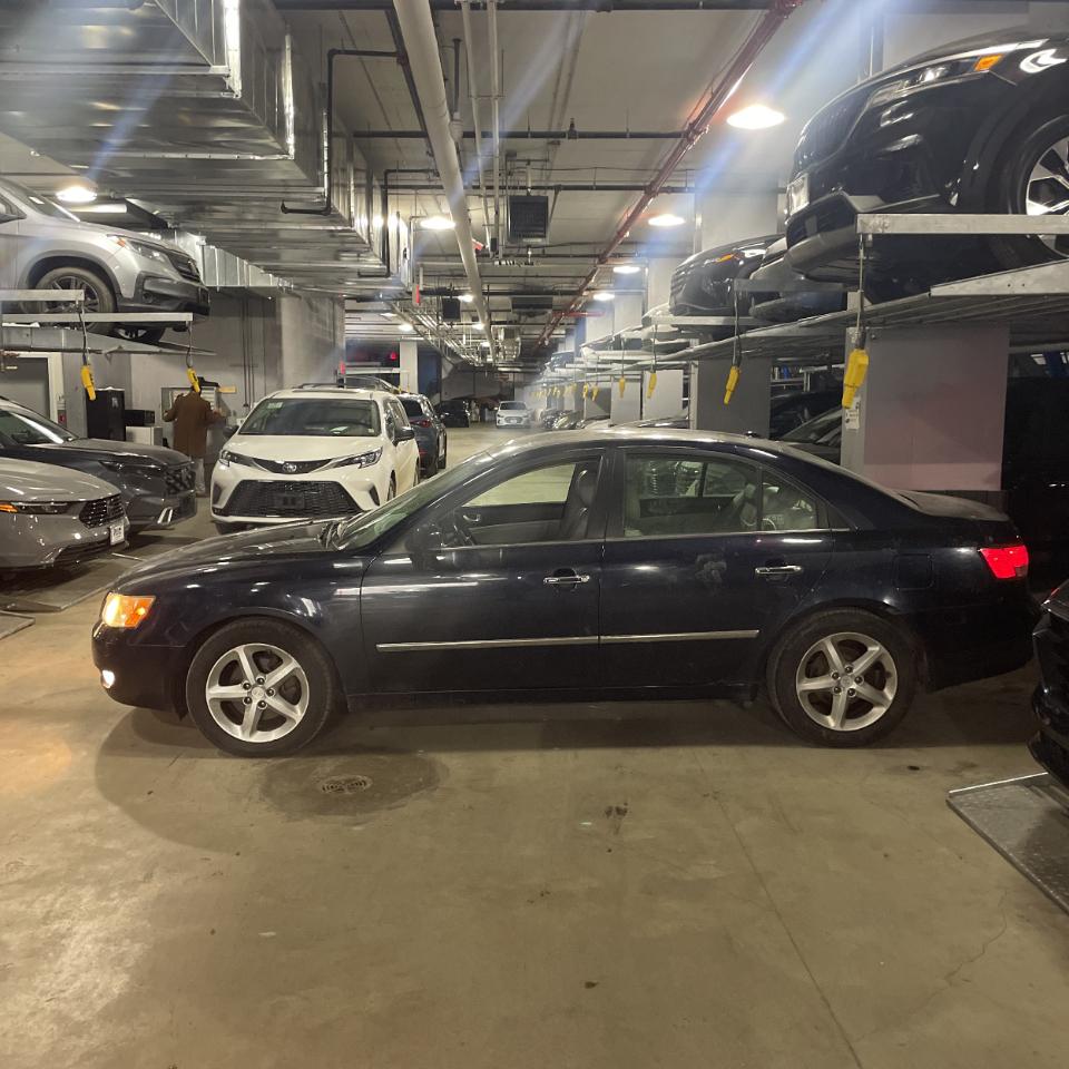 Hyundai Sonata 4dr Sdn V6 Auto SE 2008