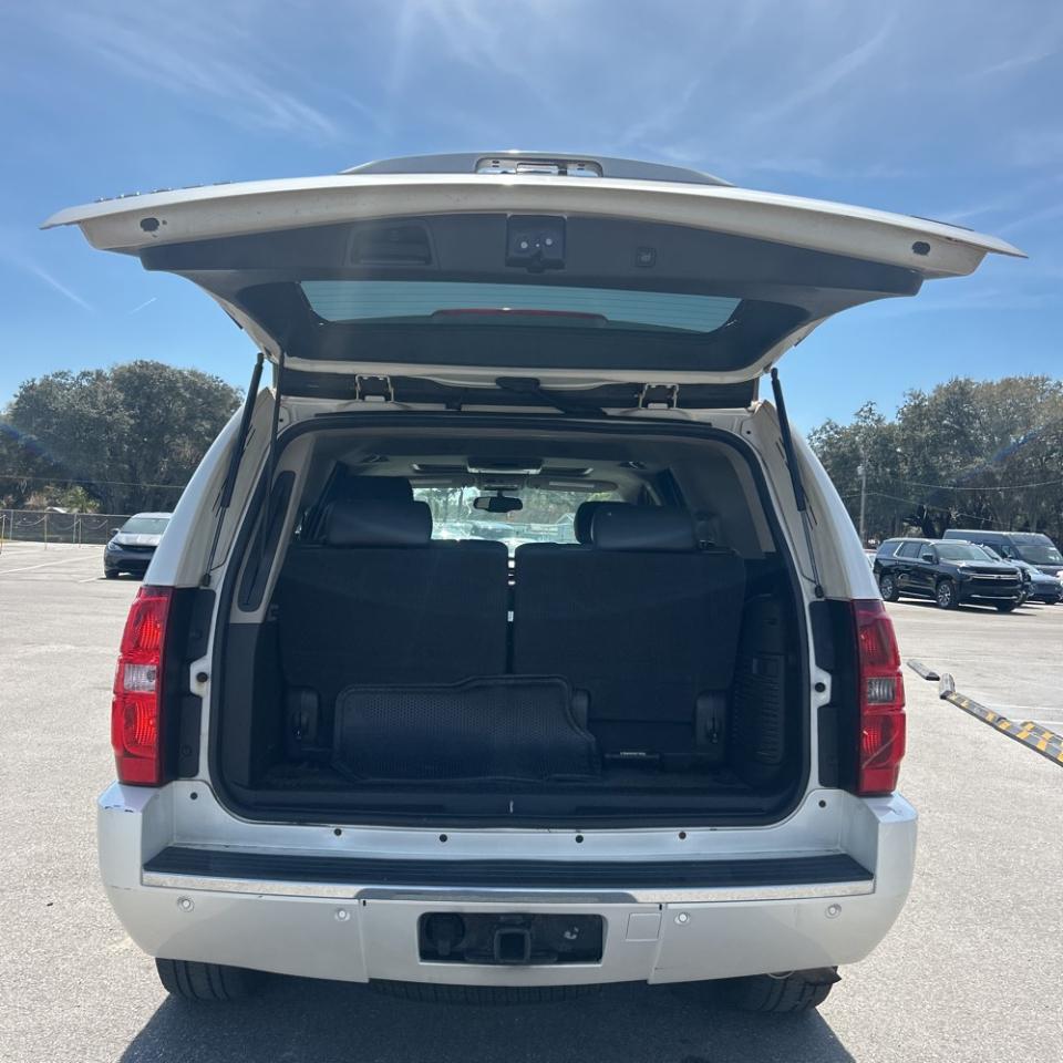 Chevrolet Tahoe 4WD 4dr 1500 LTZ 2011