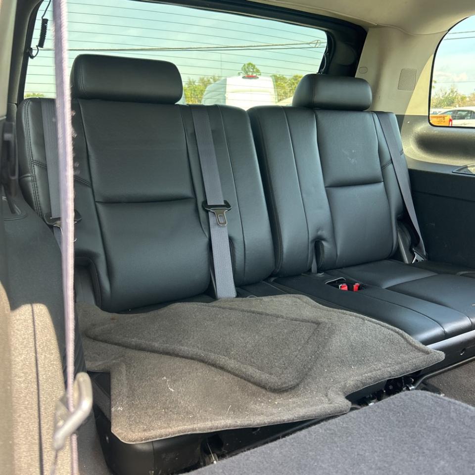 Chevrolet Tahoe 4WD 4dr 1500 LTZ 2011