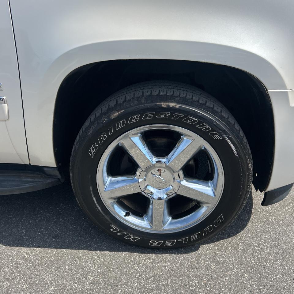 Chevrolet Tahoe 4WD 4dr 1500 LTZ 2011