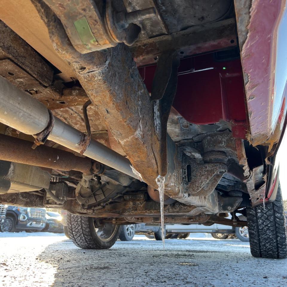 Chevrolet Silverado 1500 4WD Reg Cab 133.0" LT 2012