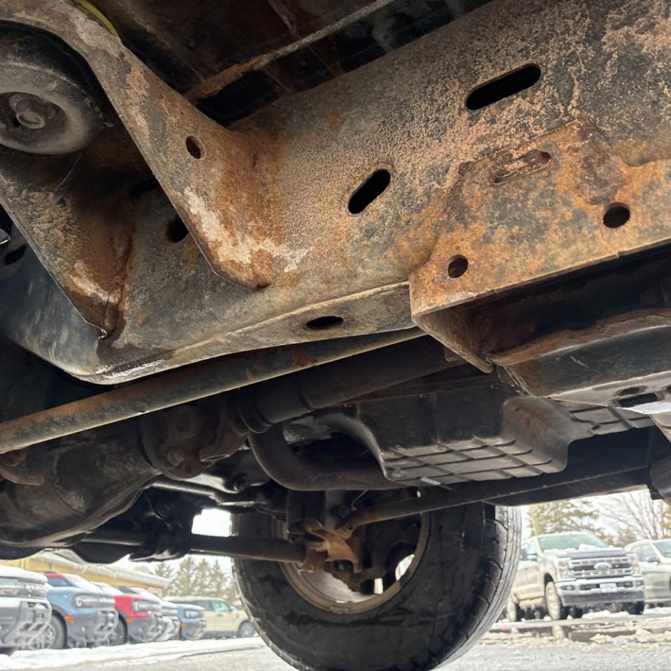 Dodge Dakota Quad Cab 131" WB 4WD Sport 2001