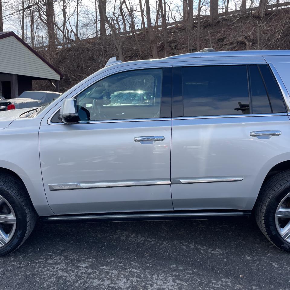 Cadillac Escalade 4WD 4dr Premium Luxury 2019