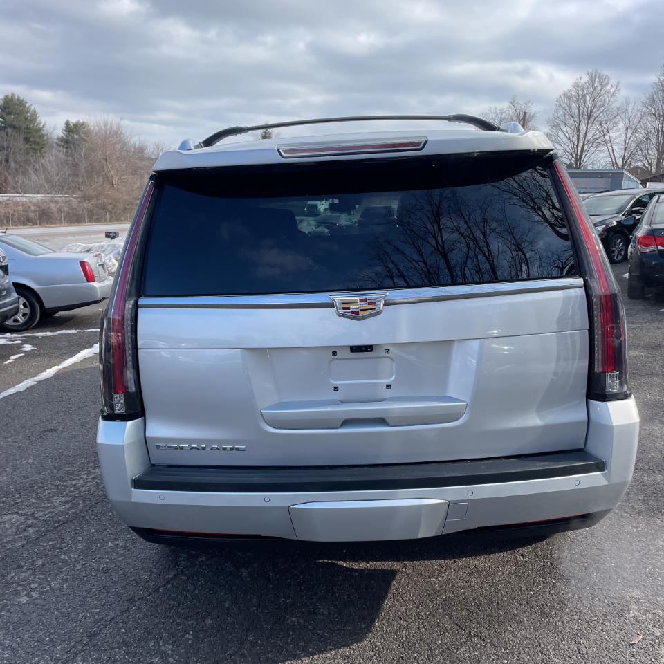 Cadillac Escalade 4WD 4dr Premium Luxury 2019