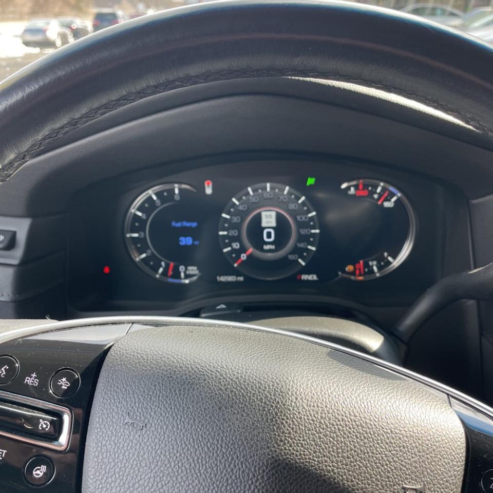 Cadillac Escalade 4WD 4dr Premium Luxury 2019