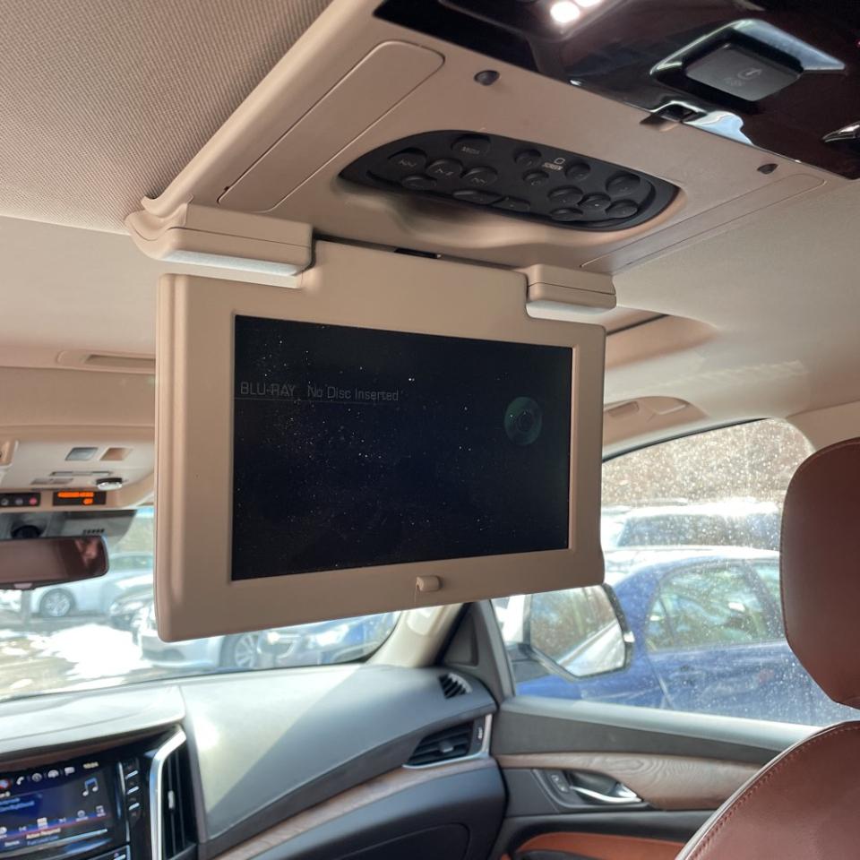 Cadillac Escalade 4WD 4dr Premium Luxury 2019