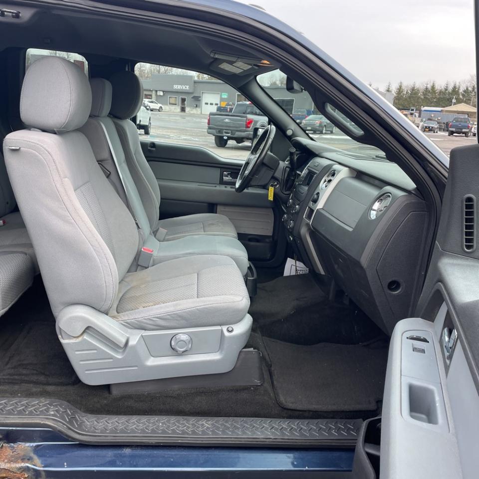 Ford F-150 4WD SuperCab 163" XL 2014