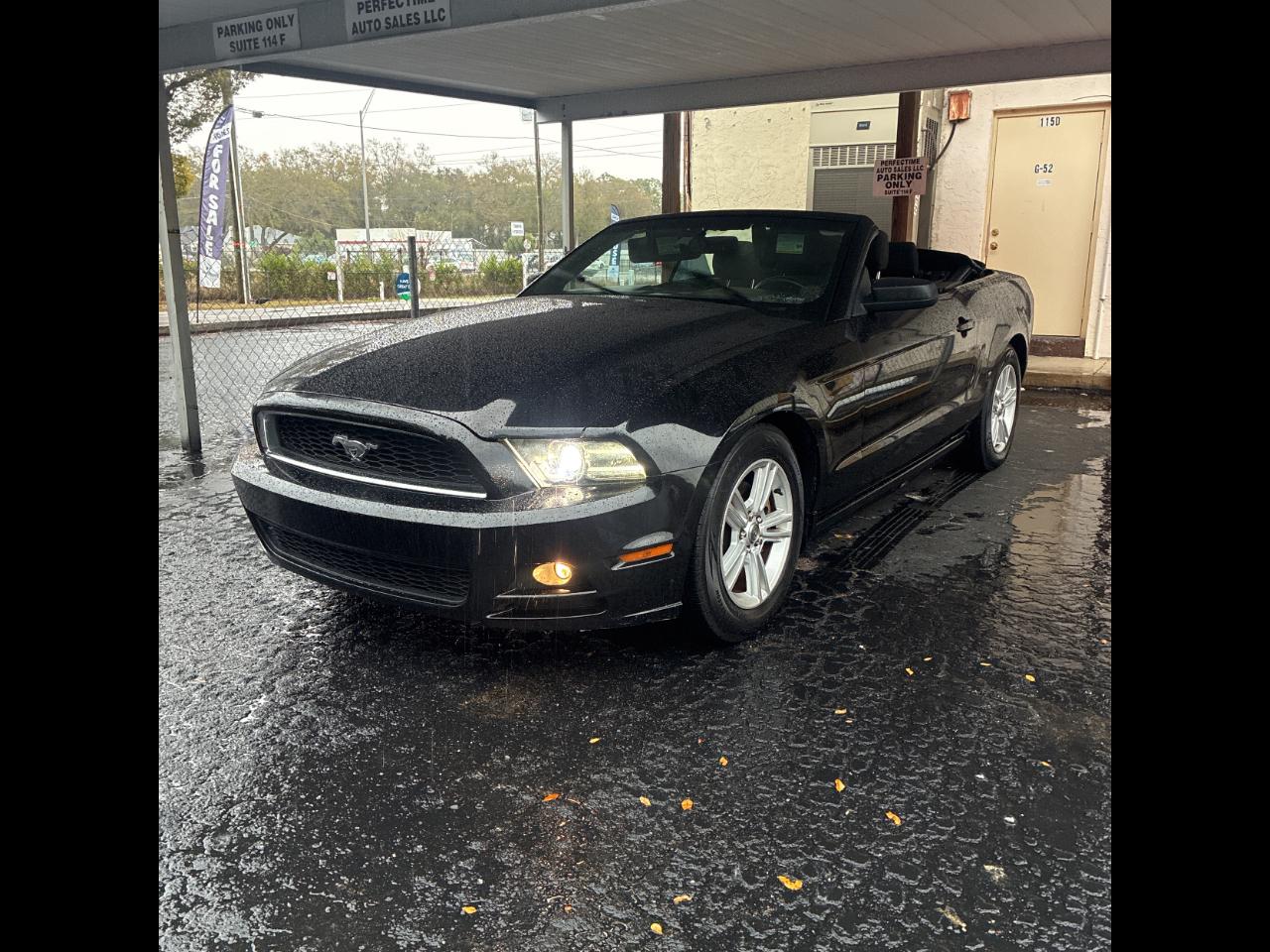 Ford Mustang 2dr Conv V6 2014
