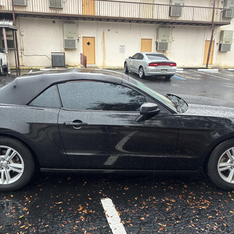 Ford Mustang 2dr Conv V6 2014