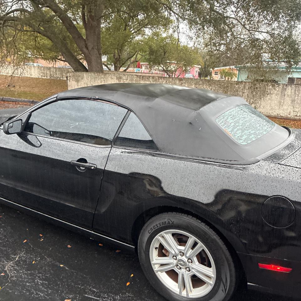 Ford Mustang 2dr Conv V6 2014