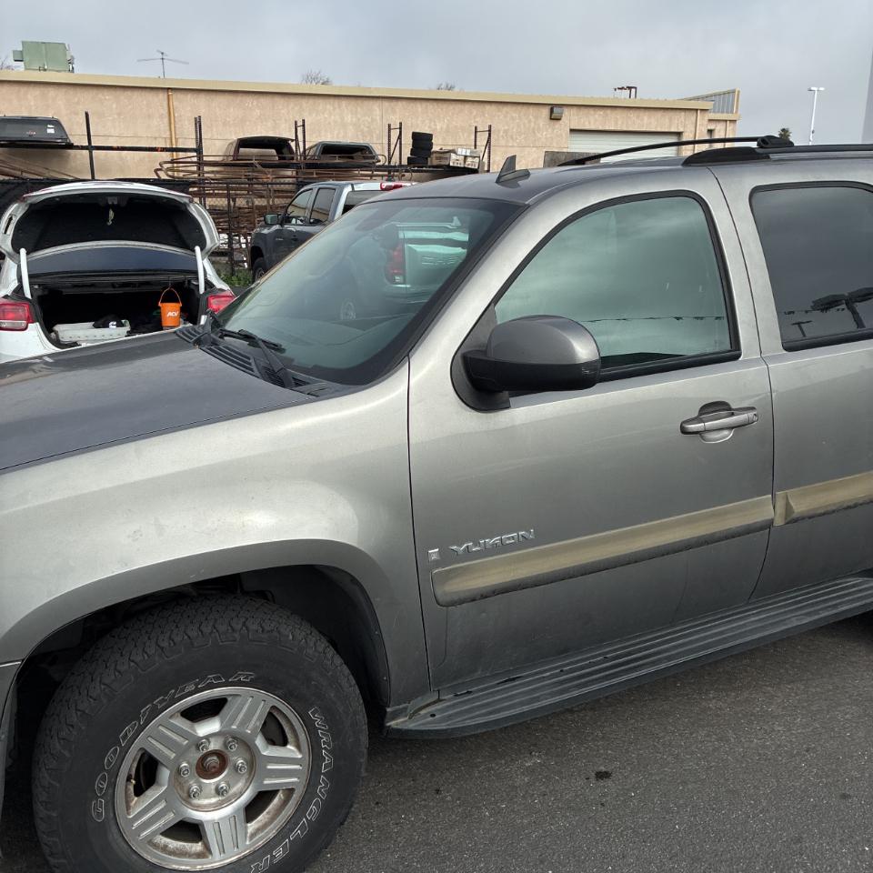 GMC Yukon 4WD 4dr 1500 SLT 2007