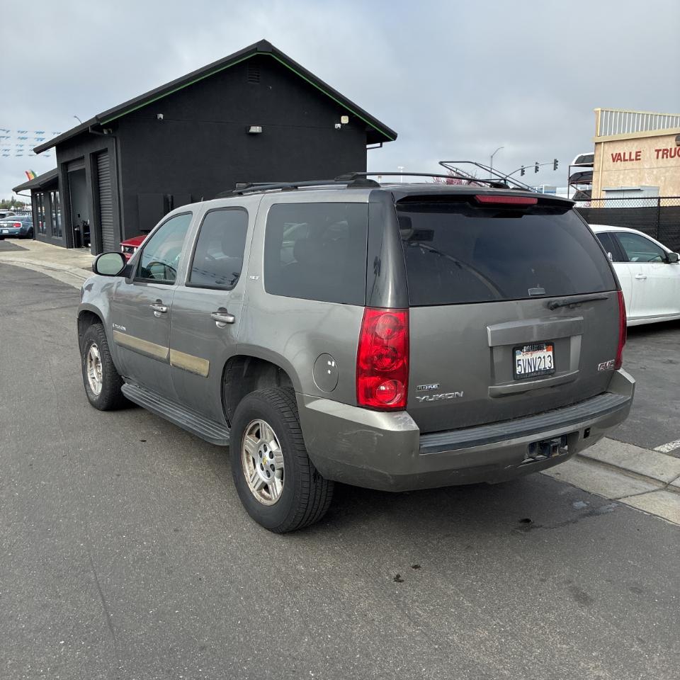 GMC Yukon 4WD 4dr 1500 SLT 2007