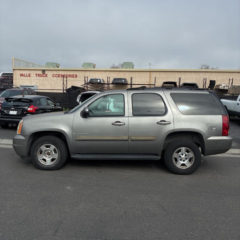 GMC Yukon 4WD 4dr 1500 SLT 2007