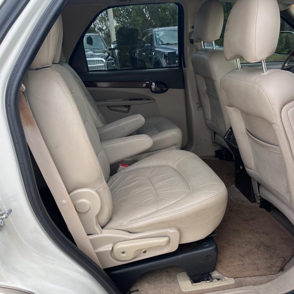 Buick Rendezvous 4dr FWD 2005