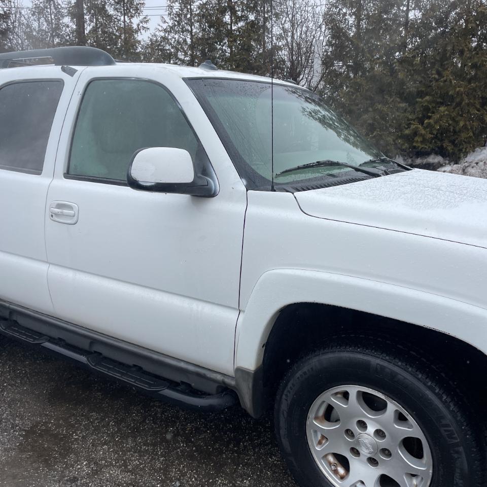 Chevrolet Tahoe 4dr 1500 4WD Z71 2003