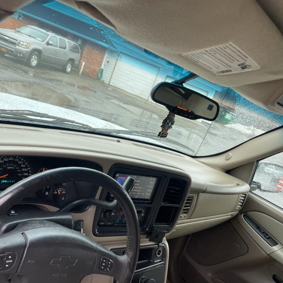 Chevrolet Tahoe 4dr 1500 4WD Z71 2003