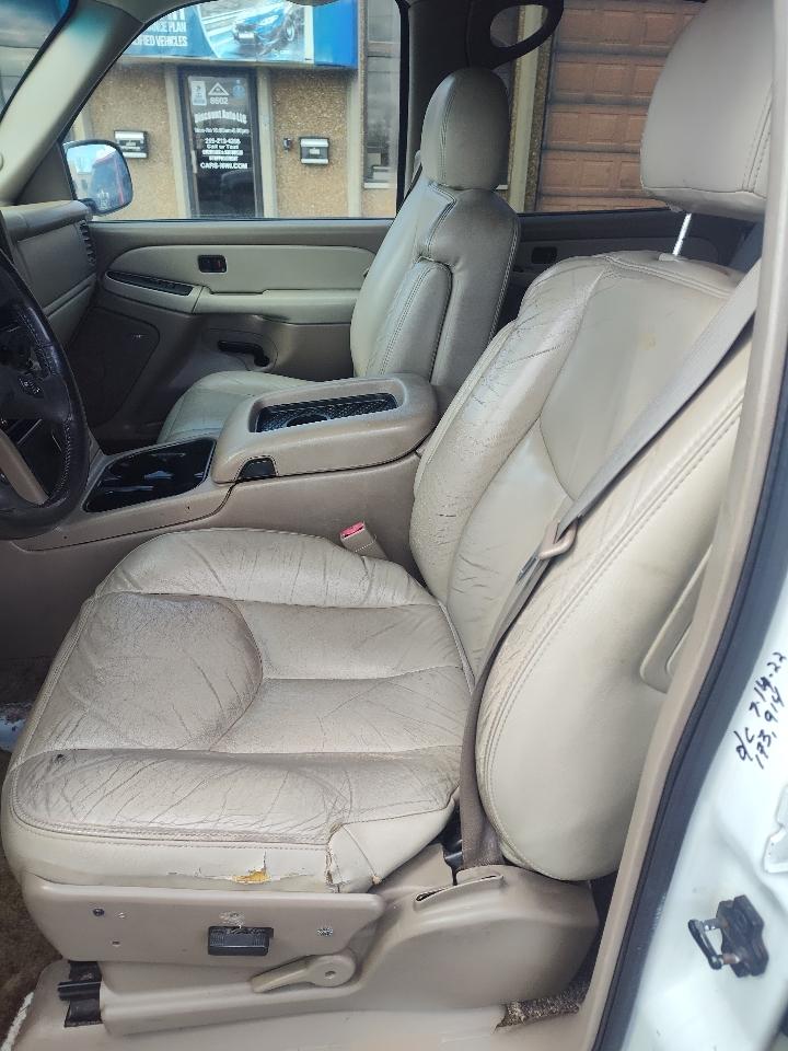 Chevrolet Tahoe 4dr 1500 4WD Z71 2003