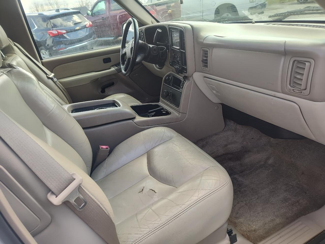 Chevrolet Tahoe 4dr 1500 4WD Z71 2003