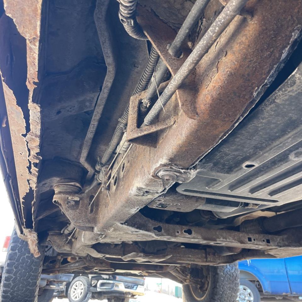 Chevrolet Silverado 1500 4WD Crew Cab 143.5" LT 2011