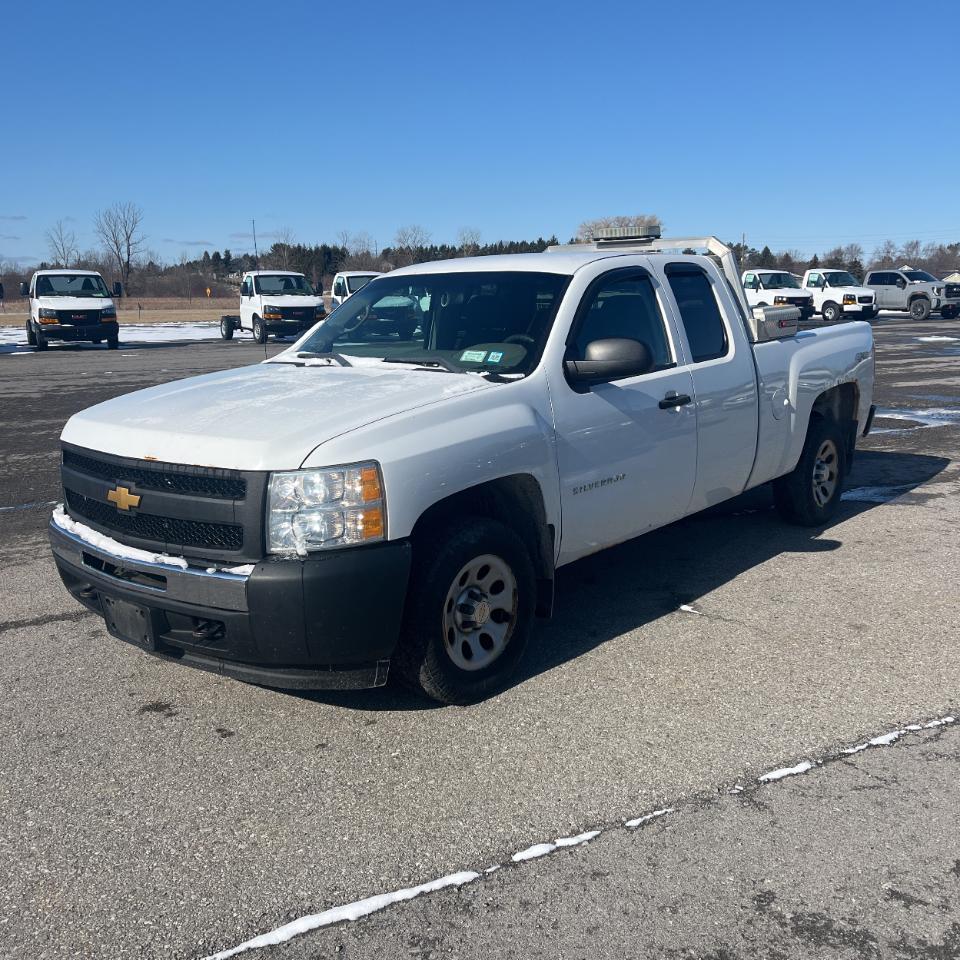 Chevrolet Silverado 1500 4WD Ext Cab 143.5" Work Truck 2013