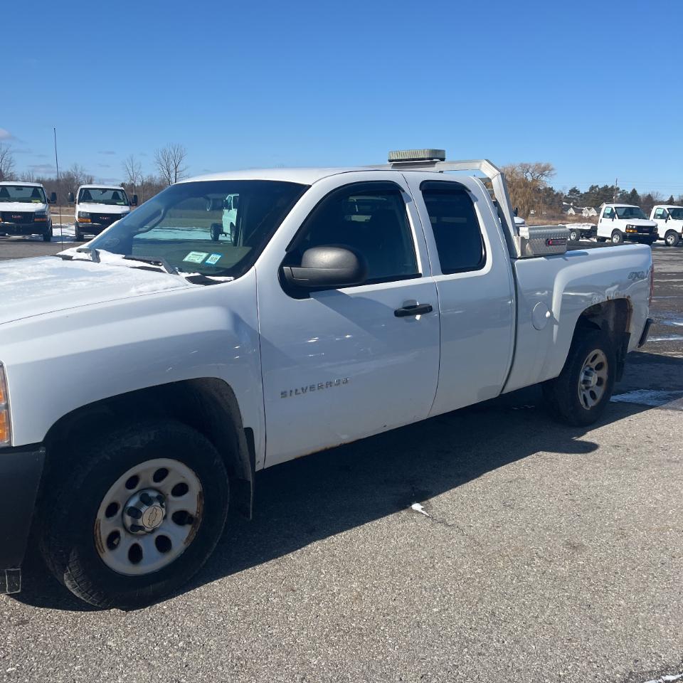 Chevrolet Silverado 1500 4WD Ext Cab 143.5" Work Truck 2013