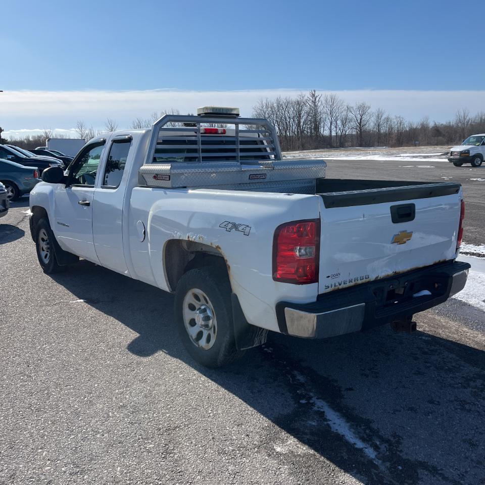 Chevrolet Silverado 1500 4WD Ext Cab 143.5" Work Truck 2013