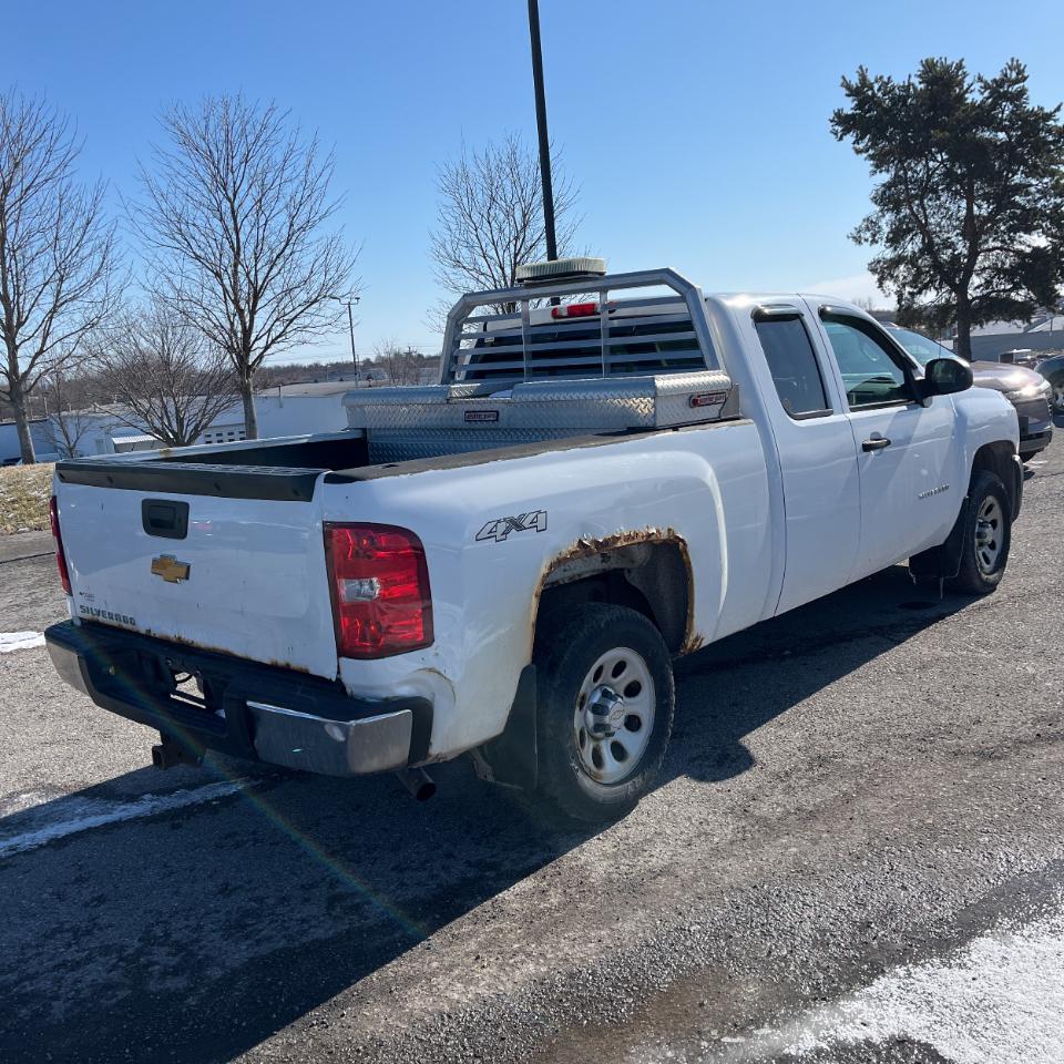 Chevrolet Silverado 1500 4WD Ext Cab 143.5" Work Truck 2013
