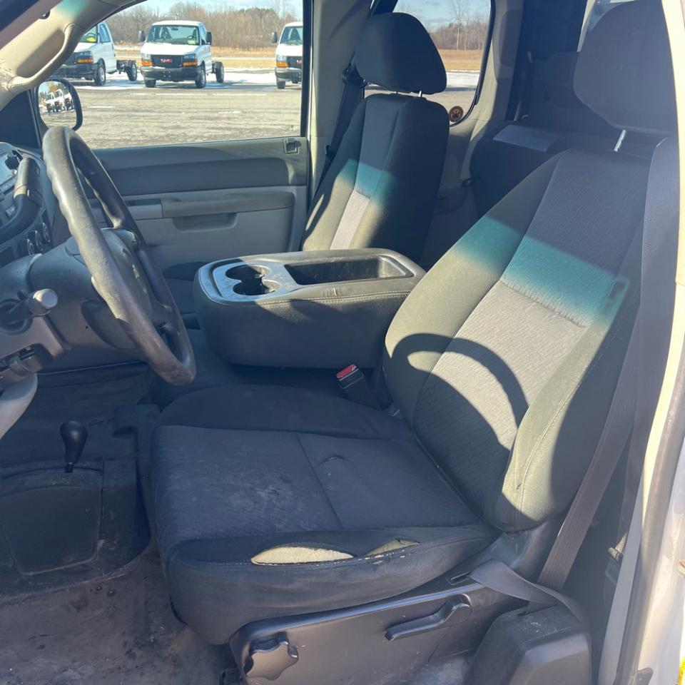 Chevrolet Silverado 1500 4WD Ext Cab 143.5" Work Truck 2013