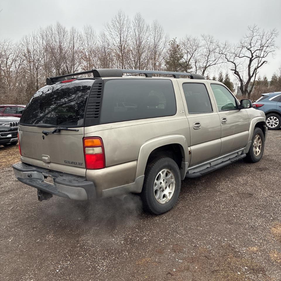 Chevrolet Suburban 4dr 1500 4WD Z71 2002