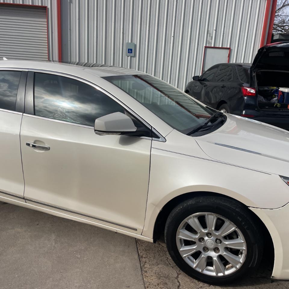 Buick LaCrosse 4dr Sdn Premium 3 FWD 2012