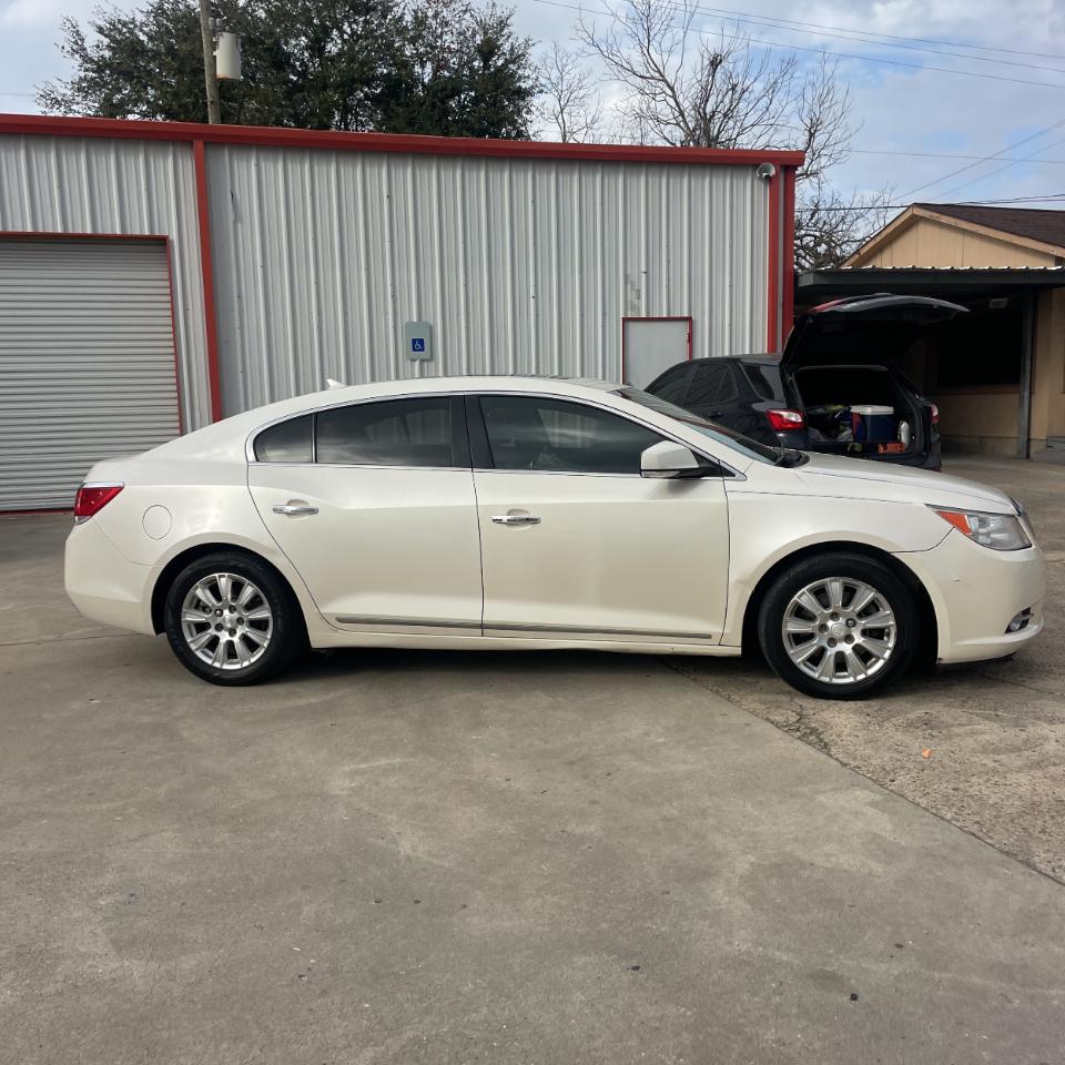 Buick LaCrosse 4dr Sdn Premium 3 FWD 2012