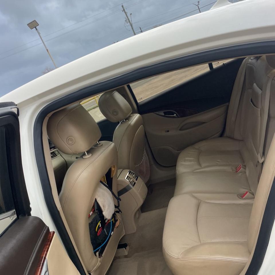 Buick LaCrosse 4dr Sdn Premium 3 FWD 2012