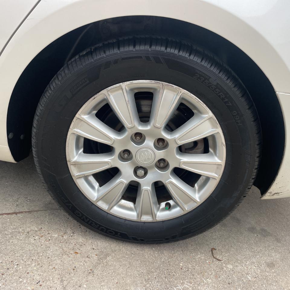 Buick LaCrosse 4dr Sdn Premium 3 FWD 2012