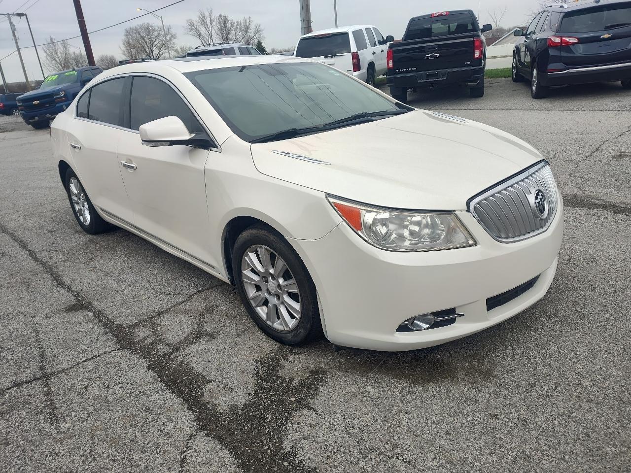 Buick LaCrosse 4dr Sdn Premium 3 FWD 2012