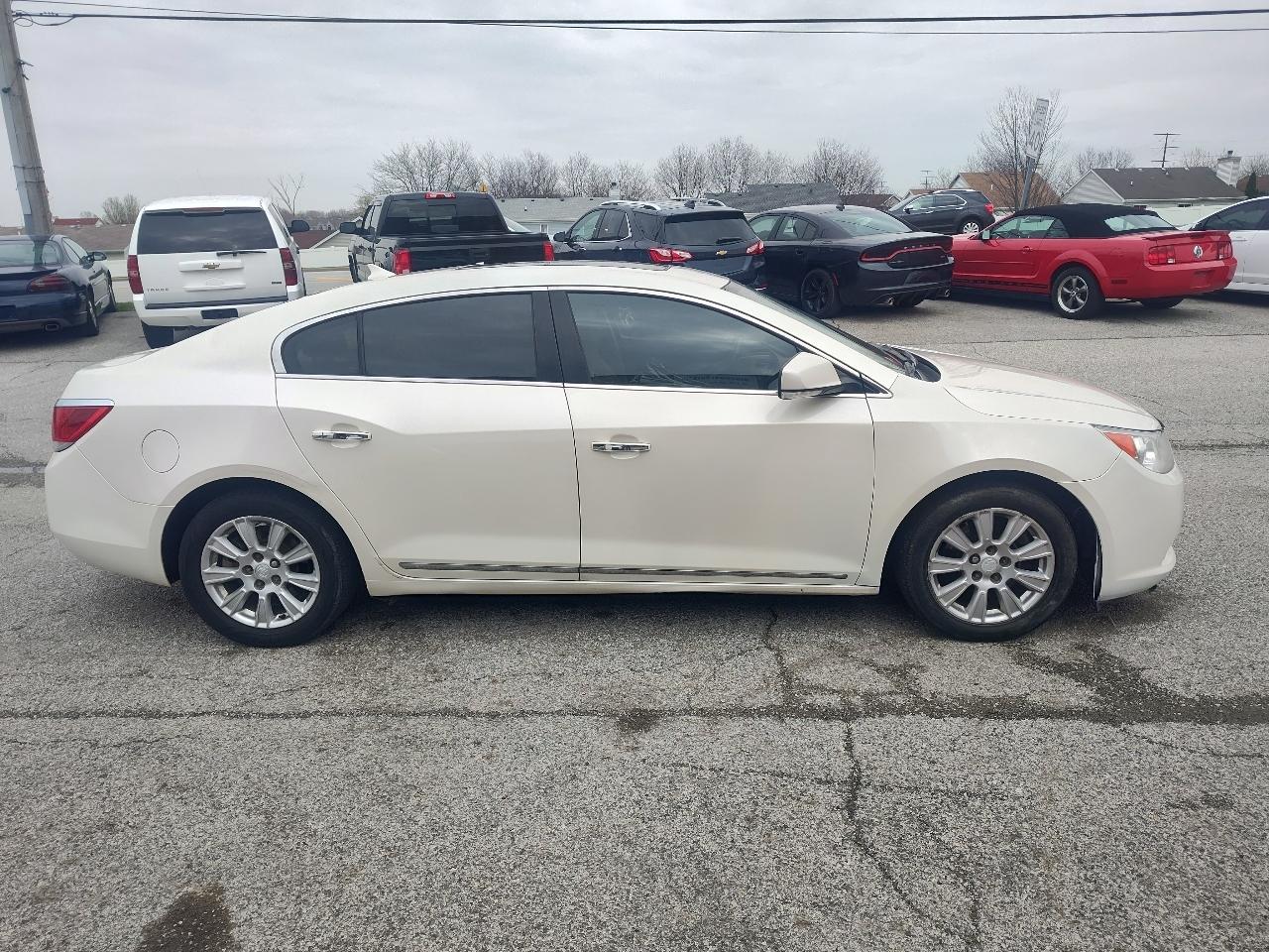 Buick LaCrosse 4dr Sdn Premium 3 FWD 2012