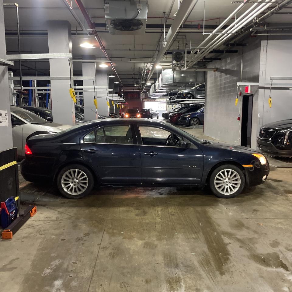 Mercury Milan 4dr Sdn V6 Premier AWD 2008