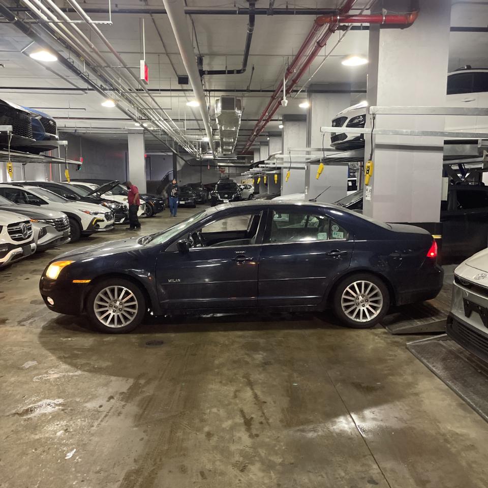 Mercury Milan 4dr Sdn V6 Premier AWD 2008