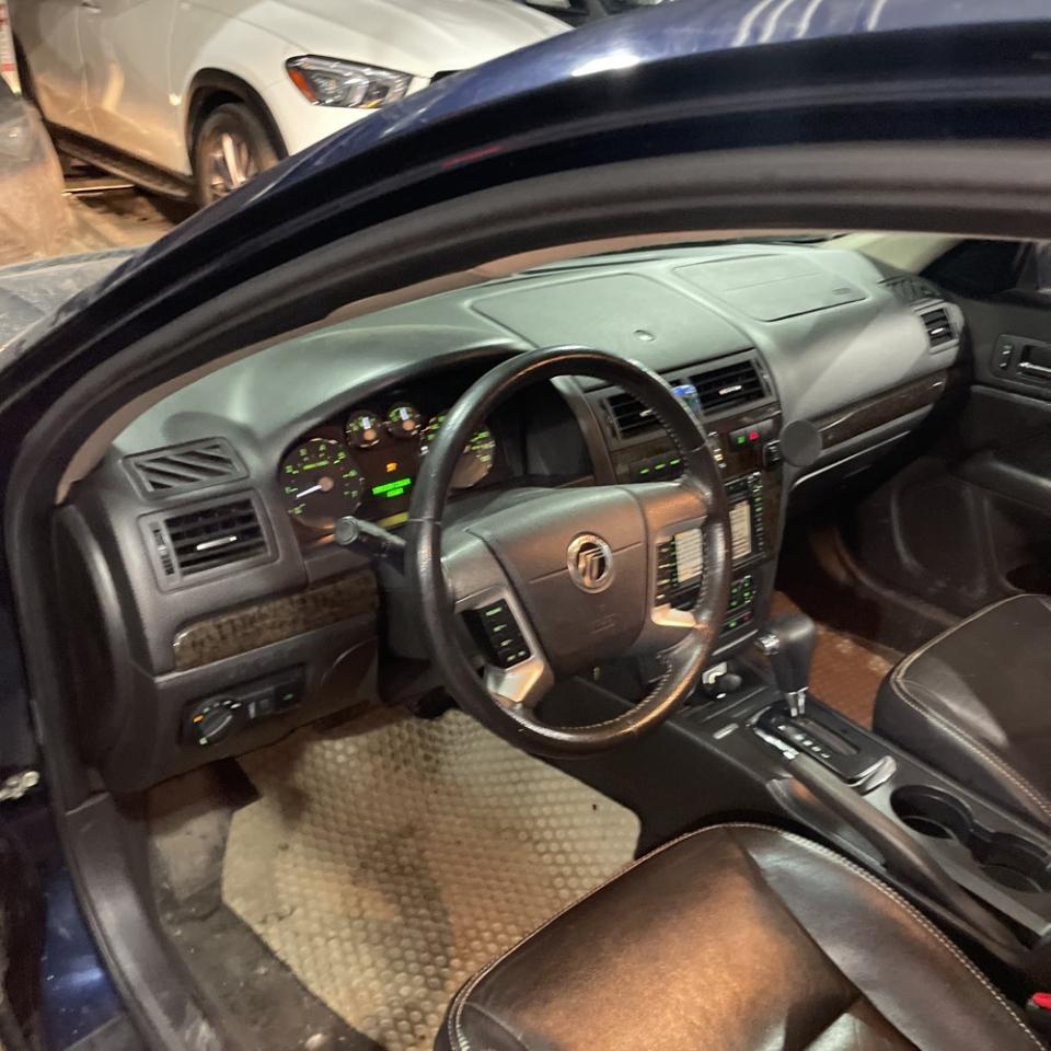 Mercury Milan 4dr Sdn V6 Premier AWD 2008