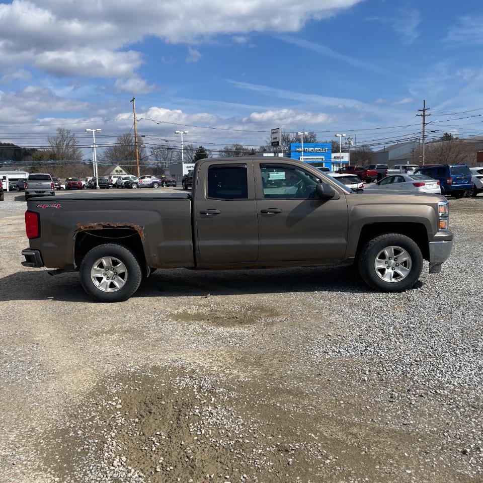Chevrolet Silverado 1500 4WD Double Cab 143.5" LT w/1LT 2014