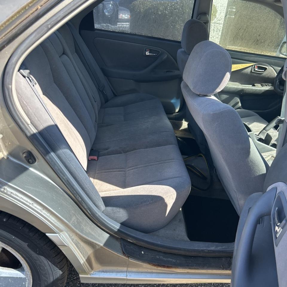 Toyota Camry 2014.5 4dr Sdn I4 Auto LE (Natl) 2001