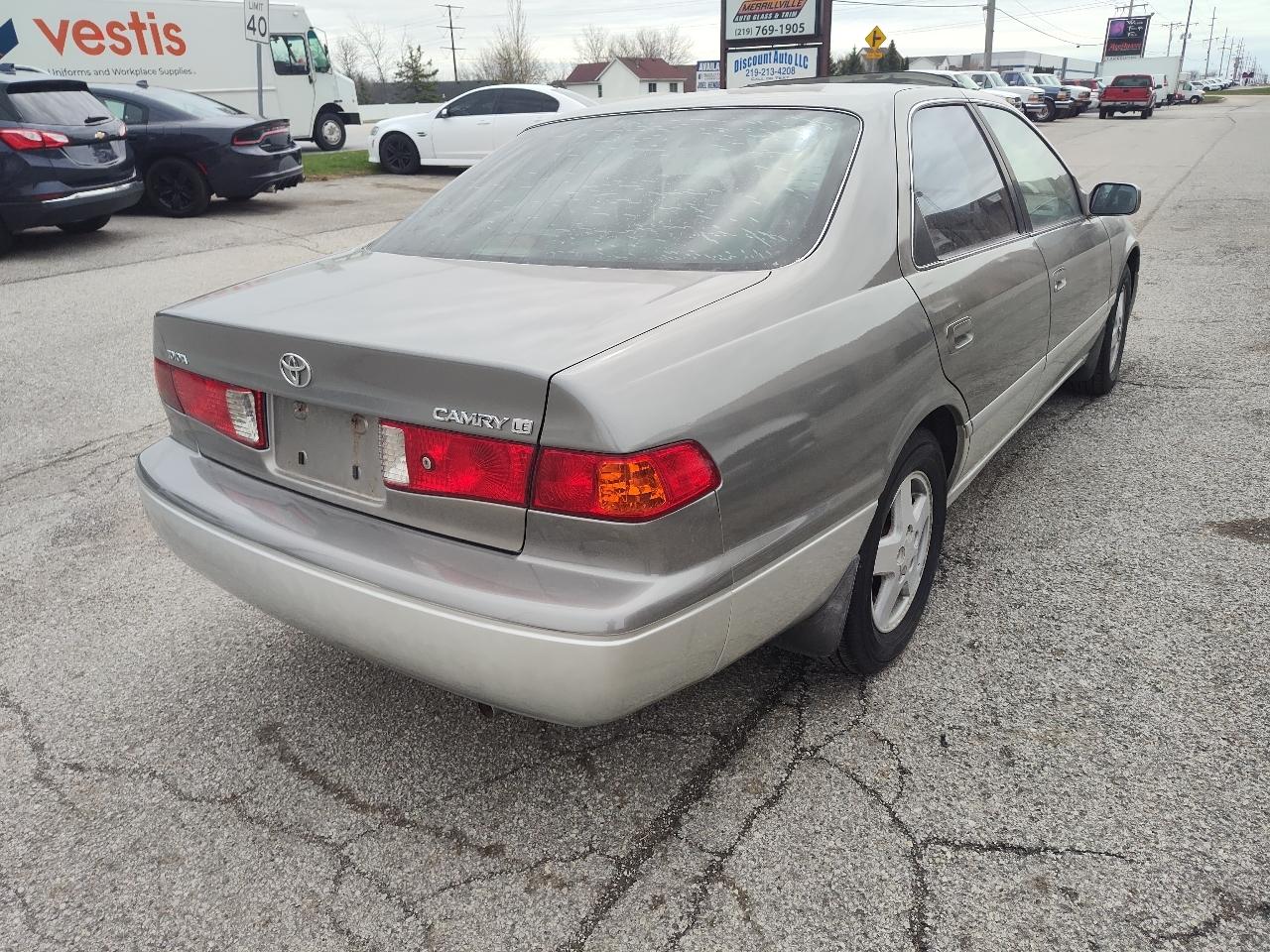 Toyota Camry 2014.5 4dr Sdn I4 Auto LE (Natl) 2001