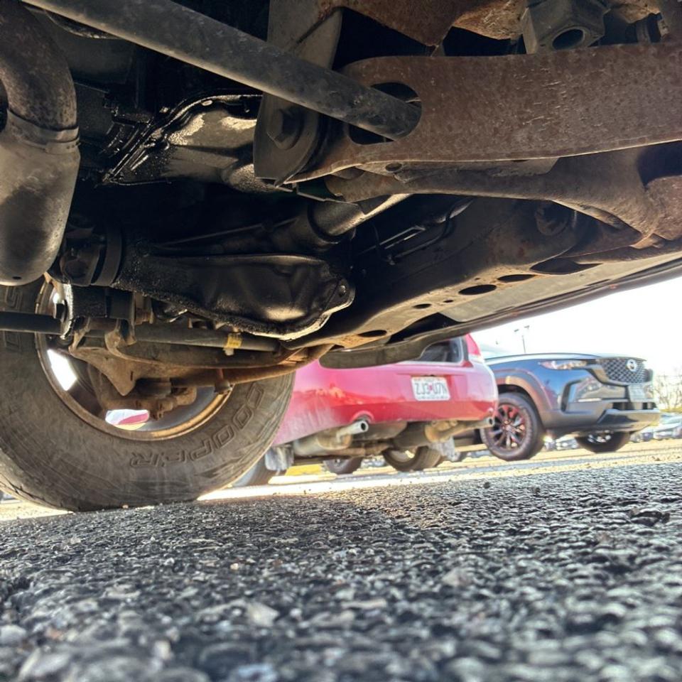 Ford Explorer Sport 2dr 102" WB 4WD XLT 2003